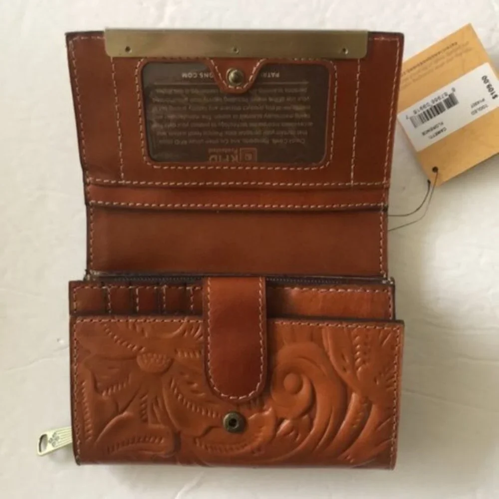 Patricia Nash Wallet Tooled Tri-fold Cametti Leather Florence Brown